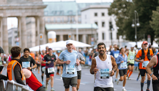Beyond Anti-Chafe Balms: Why a Non-Stick Running Singlet is Your Ultimate Defense After Hour Two?