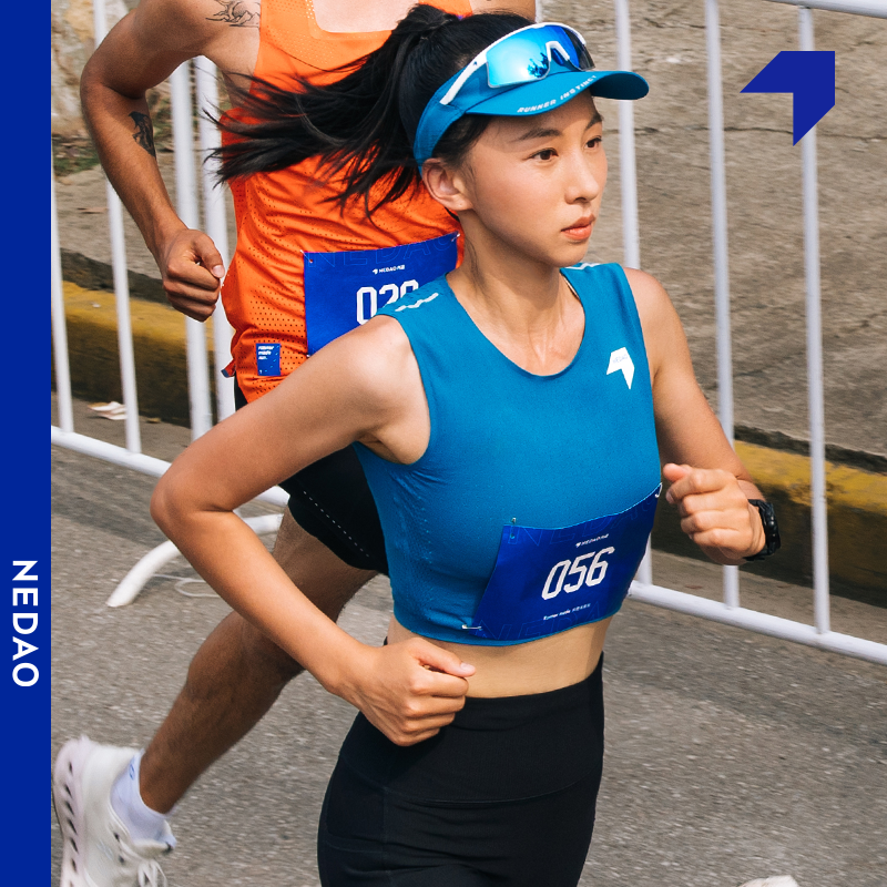 Women s QiFlow Running Crop Top